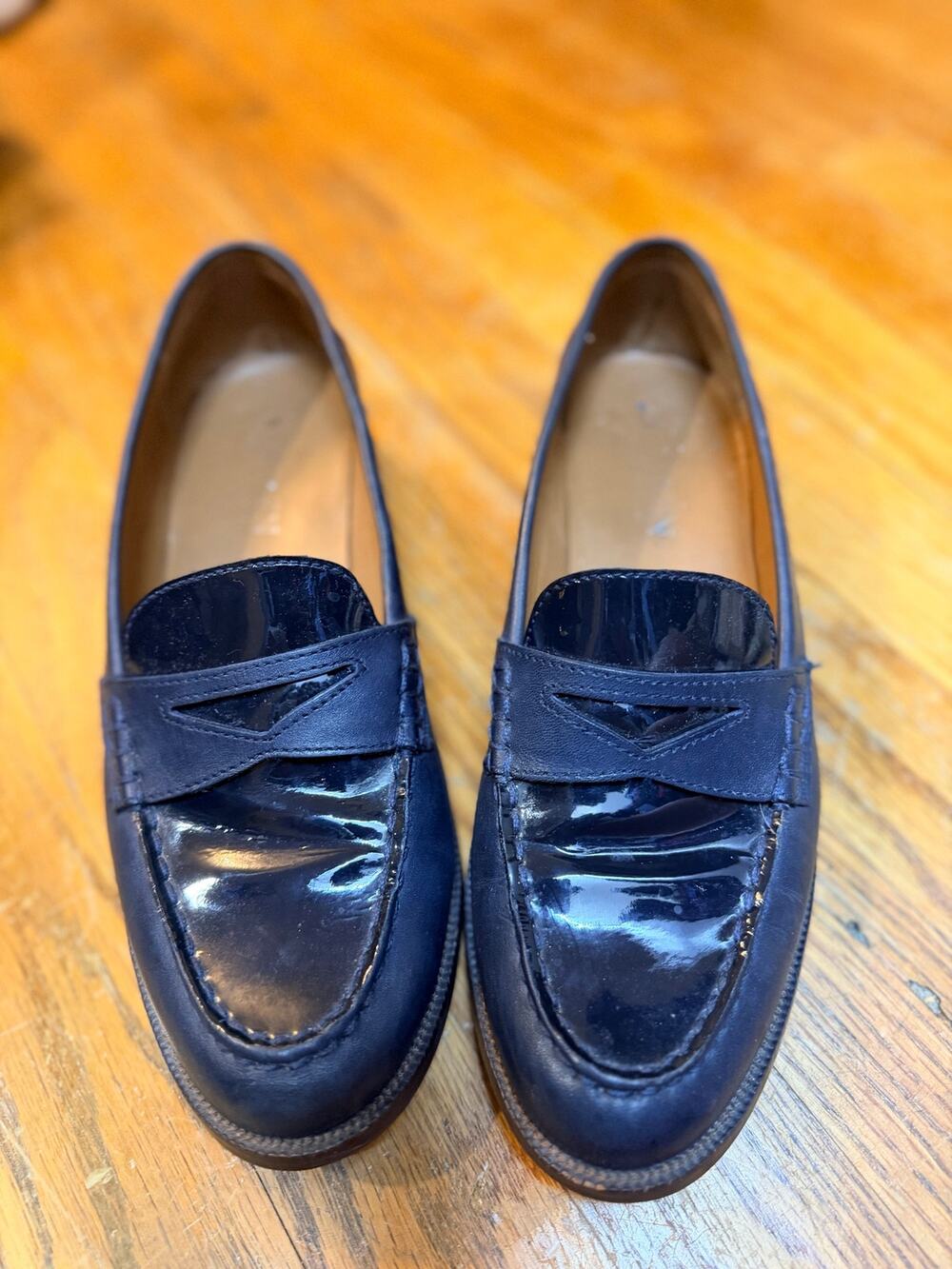 Ralph Lauren Navy Blue Penny Loafers Women’s Size 7.5B Glossy Slip On Flats